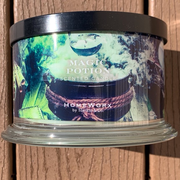 🆕MAGIC POTION HARRY SLATKIN HOMEWORX 4 WICK 18oz CANDLE NWTS! - Picture 1 of 5